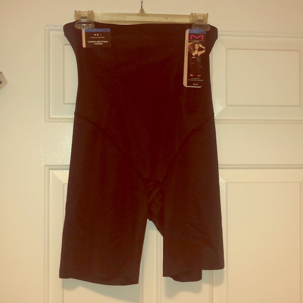 Hi-waist tummy control Thighslimmer black